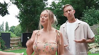 Brazzers Exxtra featuring Klara Divine's missionary scene