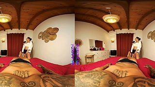 PURITYVR Spicy Latina Nattalick gets stretched out