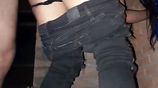 After the Party, Young Girl Caught on the Street! He Couldn't Hold Back for Even 3 Minutes When She Opened Her Legs and Asked Hi