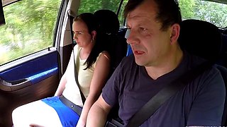 Amateur Anal Fucking In The Car