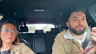 sexe dans la voiture a la station de lavage