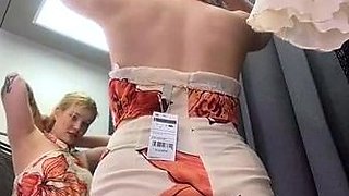 Close up MiLF getting it in the ass