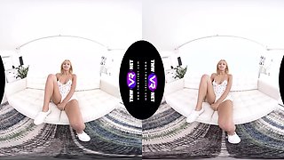 Cheerful Blonde Teaches The Perfect Masturbation - Shaved Blonde Fingering