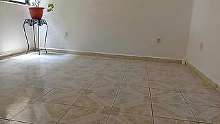 I left recording the cell phone while Mrs. BBW did the cleaning in the apartment