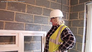 Builders Wives More Interested In Fucking Than Building - ClaireKnight