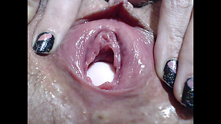 Awesome pussy coltrol, HD ball play