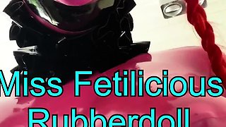 Fisting fetish babe solo fist fucking in the bedroom