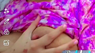 Desi Cute Aunty Video Call Sex Chat, Fingerings on Video Call