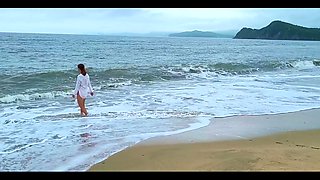 I Wanted to Make a Beautiful Video, but the Waves Told Me No
