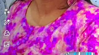 Desi cute Aunty Video call sex chat, fingerings on video call