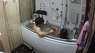 Sizzling Amateur Cock sucking Brunette on Cam