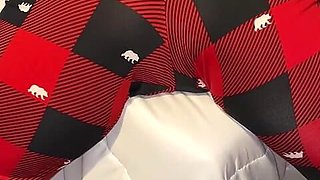 Melove Sexy Butt in Tight Red & Black Pants