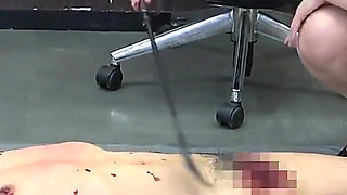 Office Lady Fights Back Against Harassing Manager, She Pours Hot Wax on His Body and Dick, Whips the Wax off, and Punishes Him