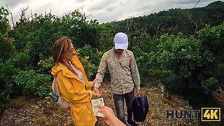 Hunt4k. encountered a nude stranger with cute boobs in the forest