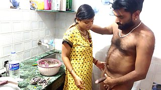 Indian Girl Has Hard Sex in Kitchen Mumbai