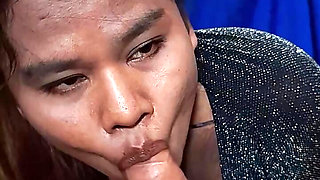 amateur hot pinay girl blowjob her best friend