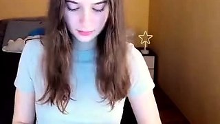 Brunette Solo Webcam Masturbation