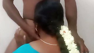 Tamil Saree Hot Busty Aunty Fucking in House