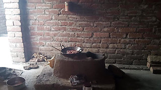 Bihar: Neighbour beaten up from behind while she was cooking