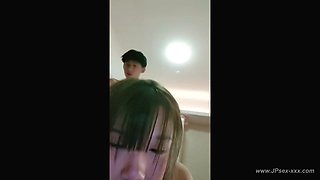 chinese teens live chat with mobile phone.1063