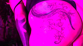 Brazilian Chubby Girl Peeing and Showing off for You - Rotten Venus