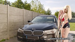 Titty having intercourse big tit car cleaning girlfriend