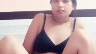 Latika Nude Show in Bedroom Sexy Body