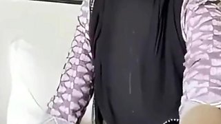 Hijabi Girl Fatima First Time Sex in Hotel with Boyfriend