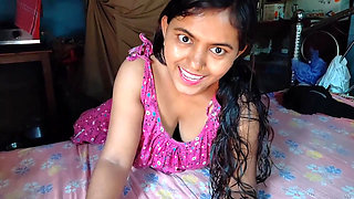 Loan emi ke Badle Bhabhi ji Ne Apne boobs pila diye or Lund ka pani bhi pinliya