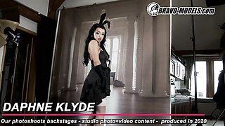 Consummate Daphne Klyde - glamour clip - Bravo Models