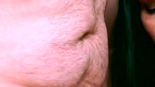 Mia's Handjob for Her Stepdad to Come to a Sorry End