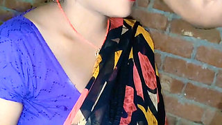 Desi Married Girlfriend in Saree Was Fucked Hard by Boyfriend in Hindi Audio