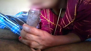 College Girl Puts Her Boyfriend's Penis in Her Mouth and Pleasures Him