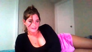 Webcam big booty brunette fucking machine toy hard