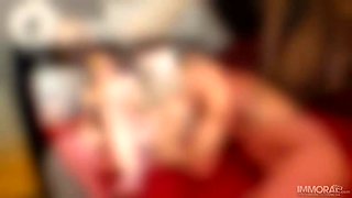 19-Year-Old Anal Lover, Emily Cutie First Time In Her Life Squirting Turns On Porno Dan So Much