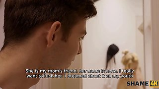 Shame4k. lady stops taking a shower in favor of porno with the perv