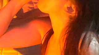 Joyliii Is Milking a Cock Under the Desk