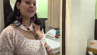 Vaginal Discharge During Sex in Hotel Room Make Some Noise and Pleasure