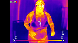 Sports Bra Try-on, Boob Bounce Tests, Naked Twerk Tease Thermal POV