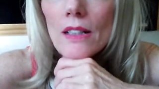 Attractive tomato at cumshot action