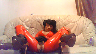 krisi in RED  latex