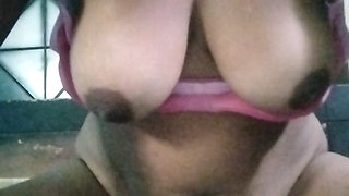 Badi gand ka ched mota karwaya bhabhi ne mera mota land dekh ke