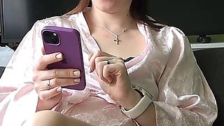 Anna Talks About How She Feels About Sizes