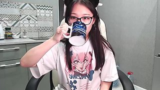 Chinese shaved pussy: Babe, Chaturbate  Asian Porn