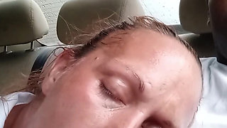 Street hooker blowjob in car. Cum in mounth