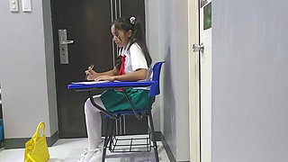 Desperate Student Pee