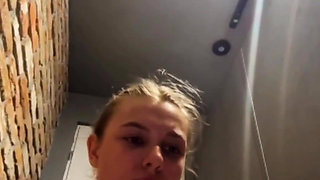 Squirting. Huge Anal Plug in Tight Ass