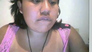 Mexicana en Webcam Enseando Tetas!