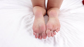 Click for Gif Tired Feet Deserve a Rest