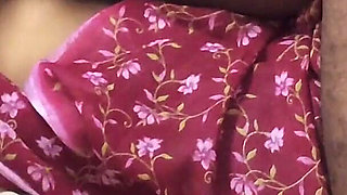 Indian Desi Kolkata Aunty